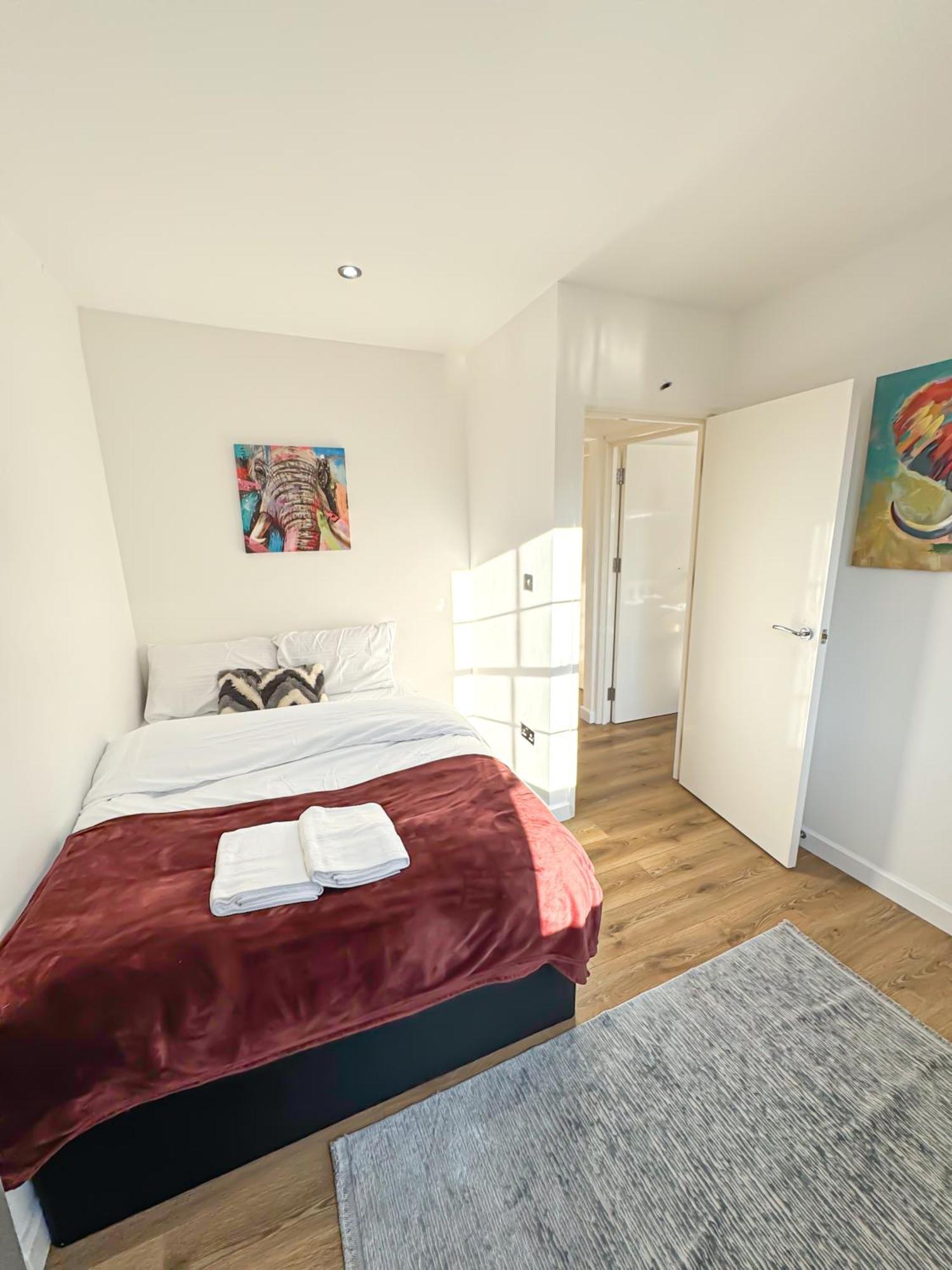 Luxury Flat For 6 - 5 Min Walk From Camden Market Hw4 ロンドン エクステリア 写真